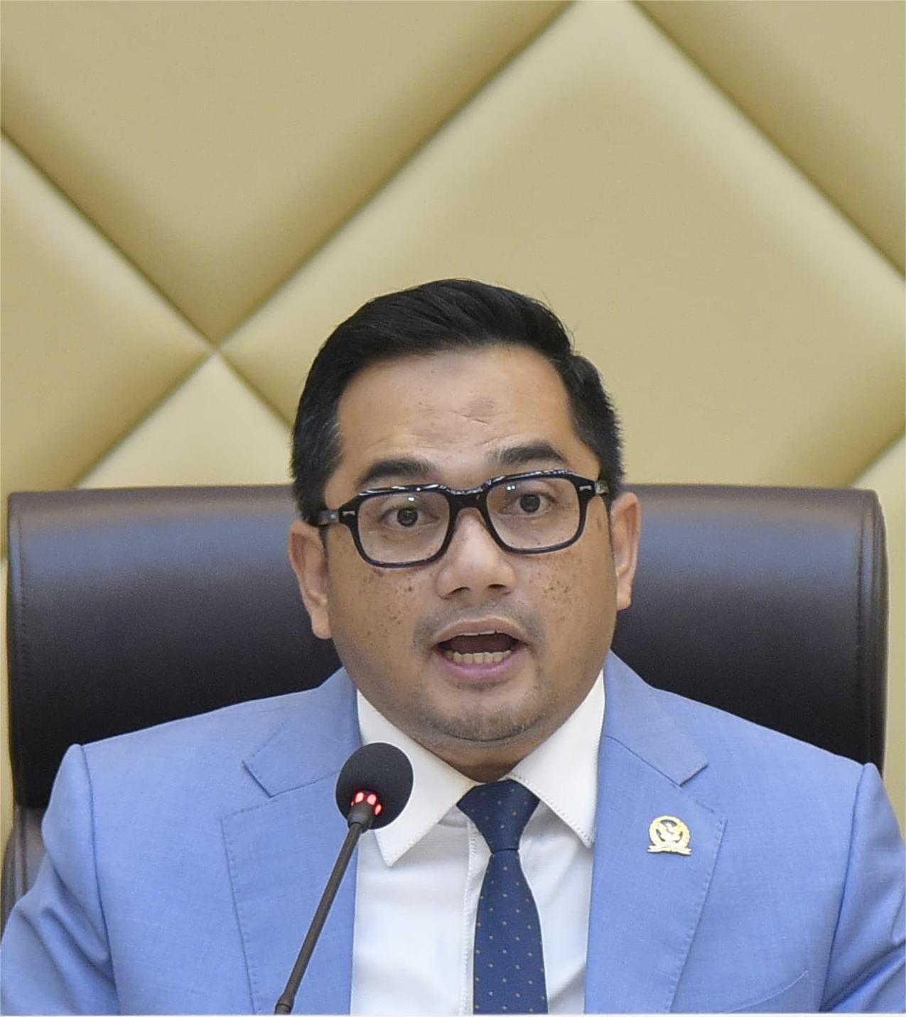 Komisi II Upayakan Perbantuan APBN Rp700 Miliar untuk 24 Daerah Selenggarakan PSU Komisi II Upayakan Perbantuan APBN Rp700 Miliar untuk 24 Daerah Selenggarakan PSU