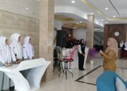 Menilik Aktivitas Siswa SMK Negeri 7 Medan Di Seven Cafe