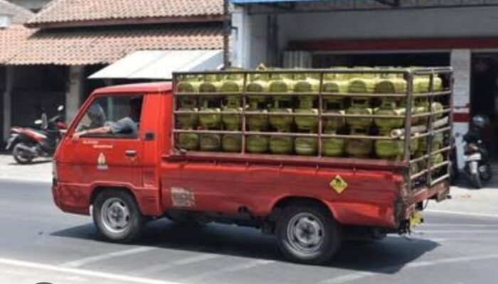 Prabowo Perintahkan Menteri ESDM Bolehkan Pengecer Kembali Dagang Elpiji 3 Kg