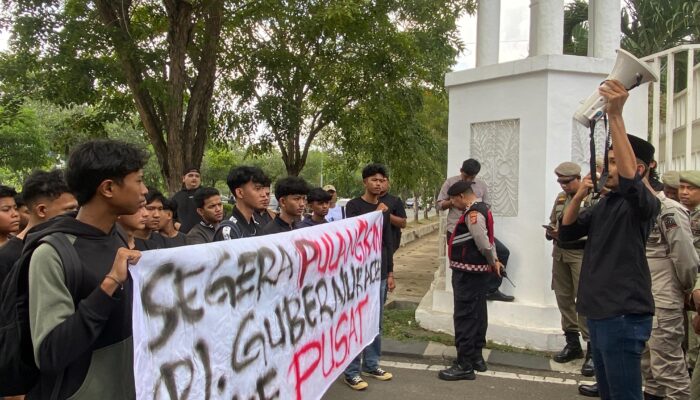 Mahasiswa Minta Pj Gubernur Aceh Kembali Ke Pusat