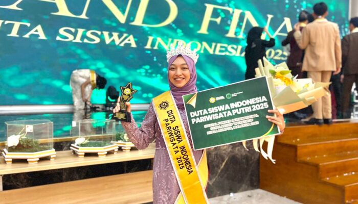 Annisa, Siswi MA Darul Ulim Aceh Dianugerahi DSI Pariwisata Putri 2025