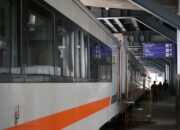 PT Railink Himbau Masyarakat Untuk Tidak Melempar Batu Pada Kereta Api