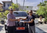 Mantan Bupati Aceh Selatan Tgk. Amran Kembalikan Mobil Dinas Pemkab