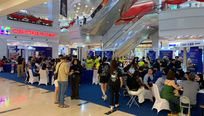 Exhibition BCA Singapore Airlines Travel Fair 2025 Di Mall Centre Point Medan