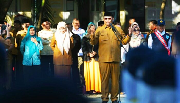 Pj Gubernur Motivasi Pelajar SMPN 6 Banda Aceh