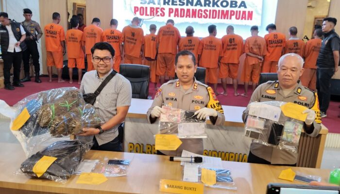 Polres Padangsidimpuan Tangkap 17 Tersangka Narkoba, 1 Perempuan