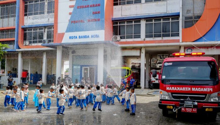 TK Al-Jihad Edukasi Pengenalan Bahaya Kebakaran