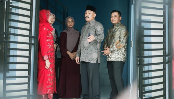Bupati Pidie Nilai Fasilitas Merupakan Faktor Keberhasilan Pendidikan