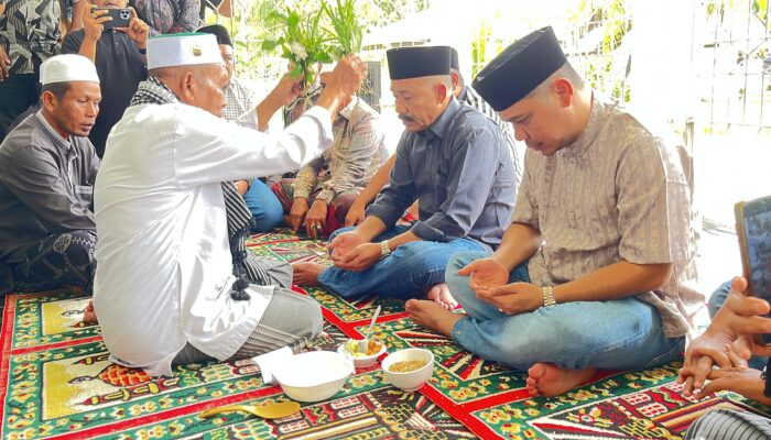 Jelang Pelantikan, Sarjani-Alzaizi Ziarah Ke Makam Hasan Tiro