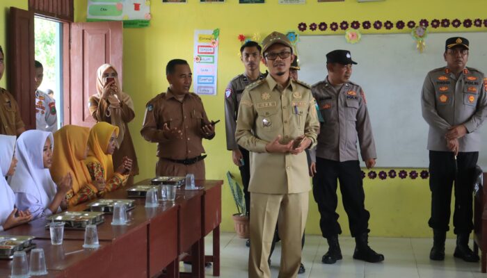Luncurkan Program MBG, Semua Pihak Diajak Berperan
