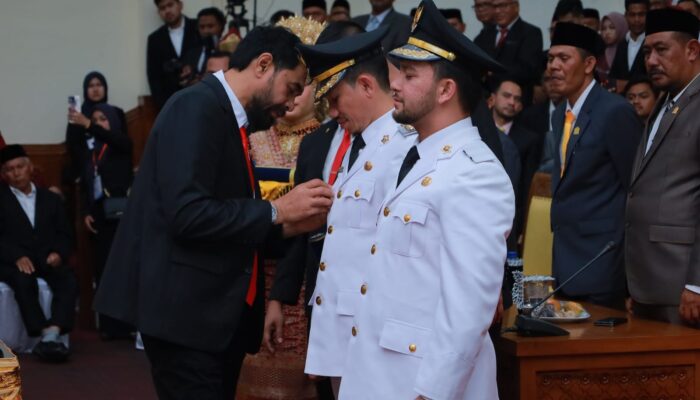 Gubernur Aceh Lantik Bupati Tarmizi Dan Wakil Bupati Said Fadheil
