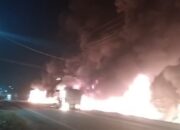 Mobil Pick Up Muatan Pertalite Terbakar