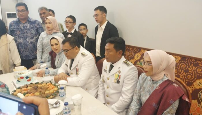 Usai Dilantik Presiden Jadi Bupati-Wabup Deliserdang, Asri Ludin Tambunan-Lom Lom Suwondo Diupah-upah