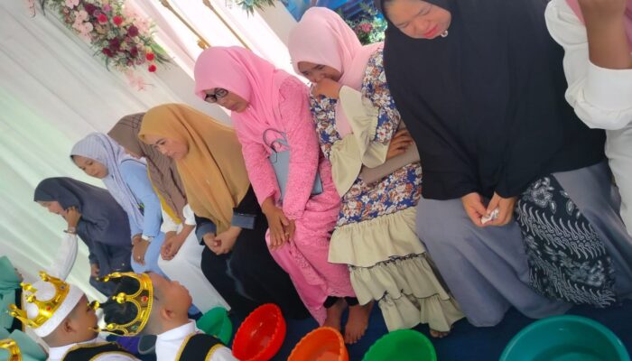 Wisuda Tahfidz Al-Qur’an SD Al Washliyah Langsa Penuh Haru