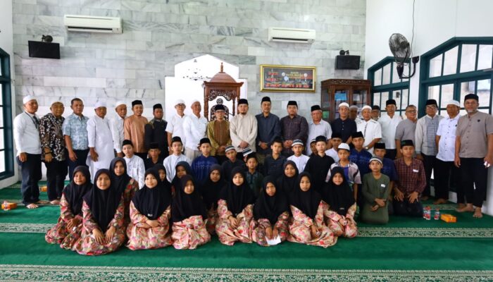 Sambut Ramadhan 1446 H, STM Ikrar Rekanan Tirtanadi Santuni Anak Yatim