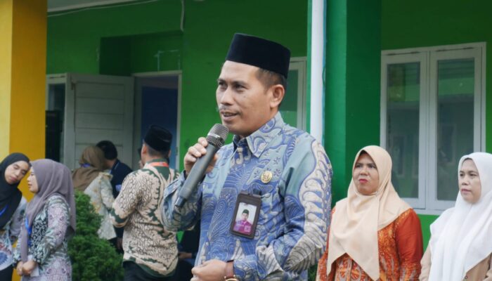 Kakan Kemenag Motivasi Peserta CBT SNPBD MAN IC Tapsel