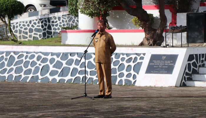Usai Dilantik, Wakil Bupati Toba Pimpin Apel Perdana