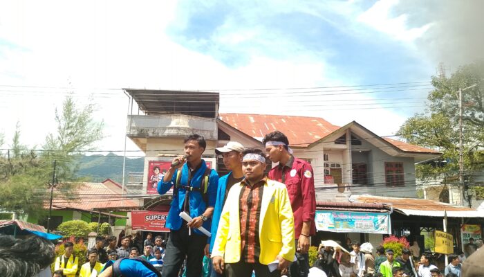 Mahasiswa Demo DPRK Agara Soal Kebijakan Efesiensi Anggaran