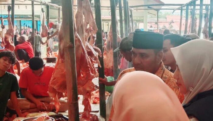 Hari Pertama Meugang, Harga Daging Tembus Rp180 Ribu Per Kg