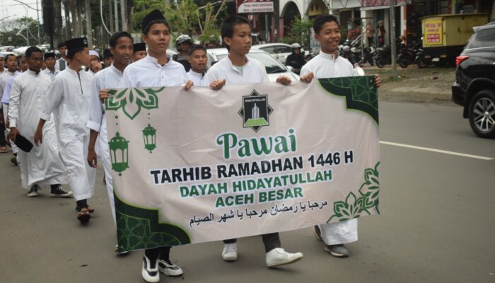 Hidayatullah Aceh Gelar Pawai Tarhib Ramadhan 1446H