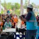 Manager PLN ULP Delitua saat memberikan penjelesan mengenai Sosialisasi kelistrikan Secara Tepat, Aman, dan Nyaman kepada warga Desa Delitua.