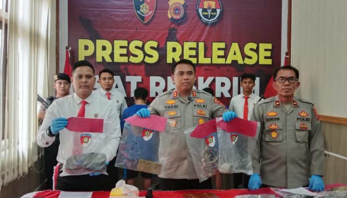 Tersangka Pembunuhan Berencana Diancam Hukuman Seumur Hidup