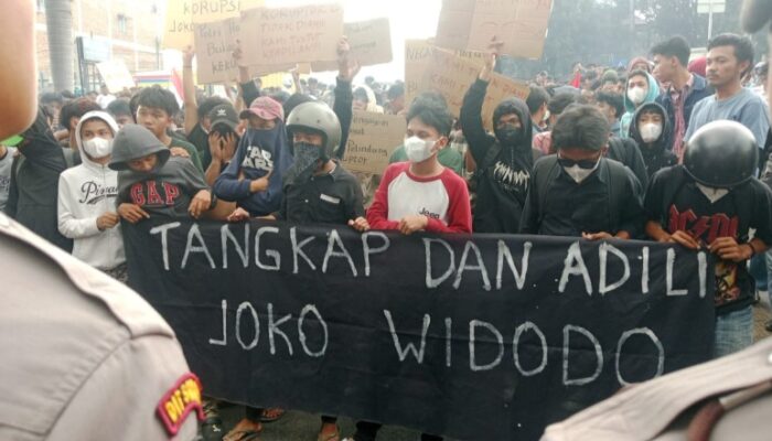 Aliansi Mahasiswa Di Sumut Desak Polisi Tangkap Dan Adili Jokowi