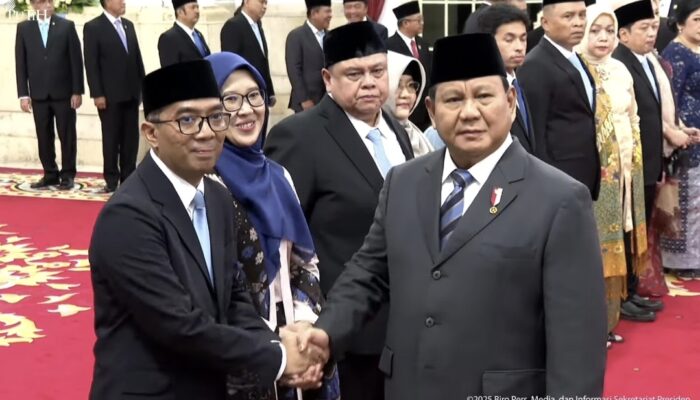 Gantikan Satryo, Presiden Prabowo Lantik Brian Yuliarto Sebagai Mendiktisaintek