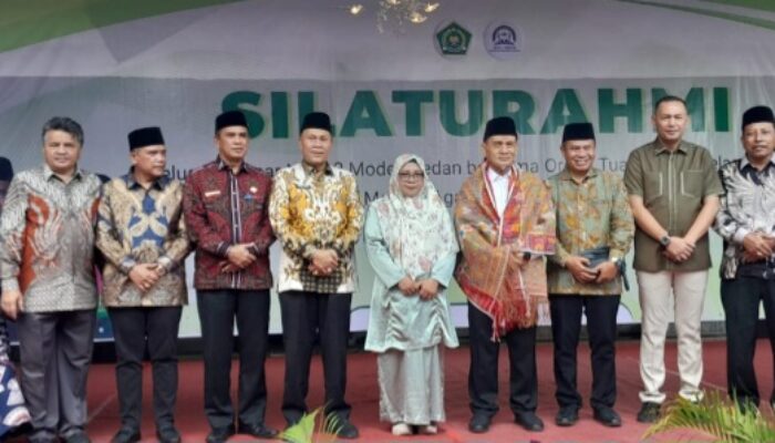 Wamenag Apresiasi Kesungguhan Kepala MAN 2 Model Perjuangkan Muridnya Masuk SNBP
