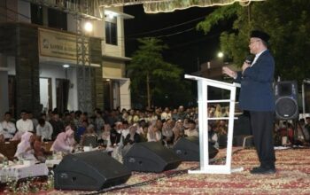Mendikdasmen Abdul Mu'ti Apresiasi Peran Pesantren Ciptakan Generasi Berakhlak Mulia