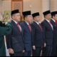 PARA pejabat eselon II Pemprovsu, saat mengucapkan sumpah dan janji. Waspada/Ist