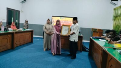 Satupena Sumut-FKIP UISU Gelar Forum Diskusi Sastra Satupena Sumut-FKIP UISU Gelar Forum Diskusi Sastra