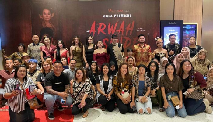 Gala Premier Di Medan Arwah Sinden Mencekam Bikin Penonton Histeris