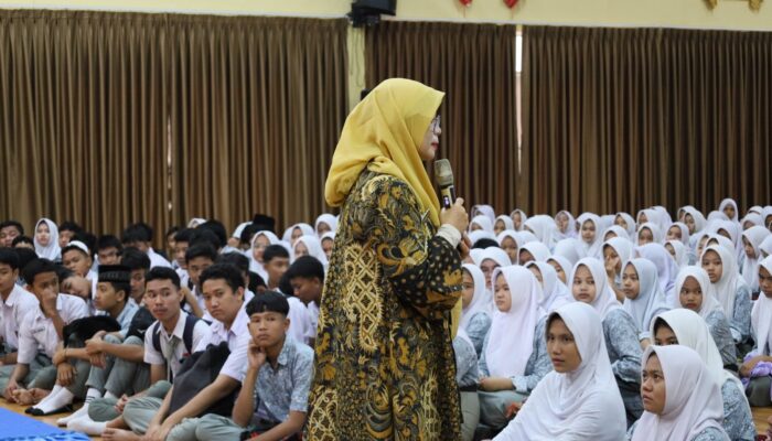 604 Siswa SMK Negeri 7 Medan Ikuti Pesantren Ramadhan