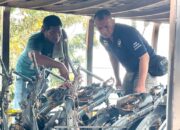 Inafis Selidiki Terbakarnya Truk Angkut 46 Sepeda Motor