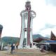 Tugu Raja Sitanggang (Raja Pangururan). Waspada/Ist.