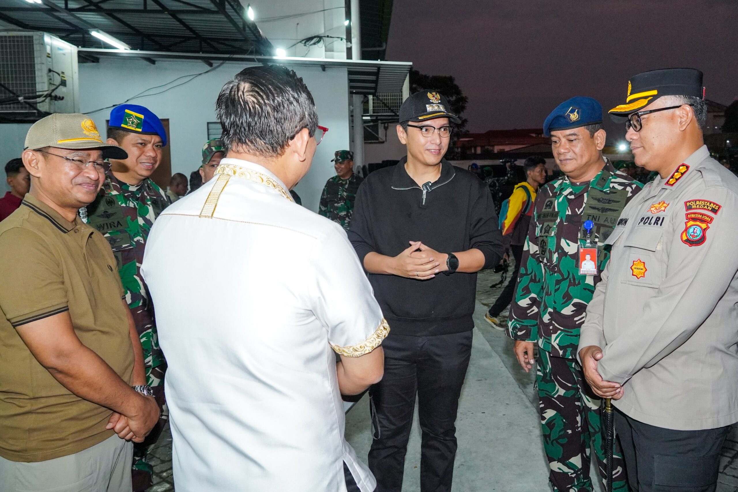 Cegah Tradisi Asmara Subuh, Rico Waas Pimpin Patroli Keliling Bersepeda Motor Cegah Tradisi Asmara Subuh, Rico Waas Pimpin Patroli Keliling Bersepeda Motor