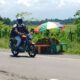 Pedagang Buah Di Pidie Tempati Bahu Jalan Negara, Bahayakan Pengendara