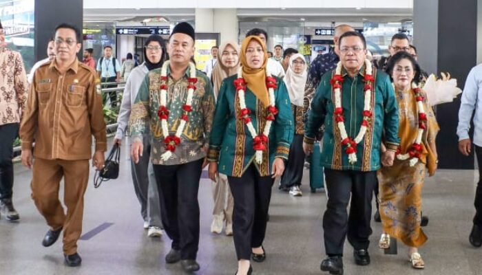 Wali Kota Dan Wakil Wali Kota P.Siantar Disambut Jajaran Pemko