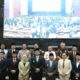 KETUA DPRD Sumut, Erni Ariyanti Sitorus SH M.Kn, Gubsu Bobby Afif Nasution dan Wagubsu H Surya serta Forum Koordinasi Pimpinan Daerah (Forkopimda) berfoto bersama usai Penyampaian Pidato Sambutan Gubsu Bobby Nasution di gedung dewan Jalan Imam Bonjol Medan, Senin (3/3/2025). Waspada/ist