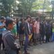 Honorer DLH Binjai demo tuntut dua bulan gaji yang tak kunjung dicairkan. (Waspada/ist)