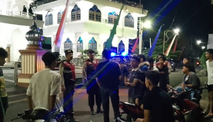 Polres P.Siantar Patroli Asmara Subuh