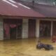 Rumah Warga yang terkena dampak banjir di Kabupaten Aceh Barat akibat hujan deras dan meluapnya Krueng Mereubo, Rabu (5/3).(Waspada/Ist)