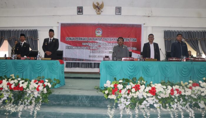 DPRD Gelar Paripurna Penyampaian Pidato Sambutan Bupati Dan Wakil Bupati Toba Periode 2025-2030