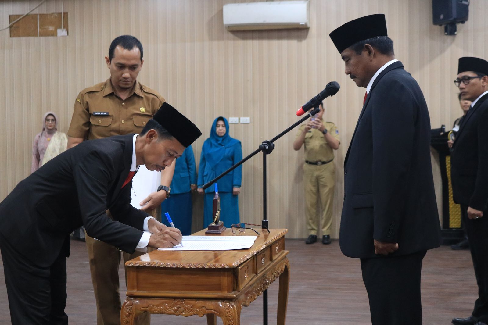 Wali Kota Binjai Lantik 4 Pejabat Eselon II Wali Kota Binjai Lantik 4 Pejabat Eselon II