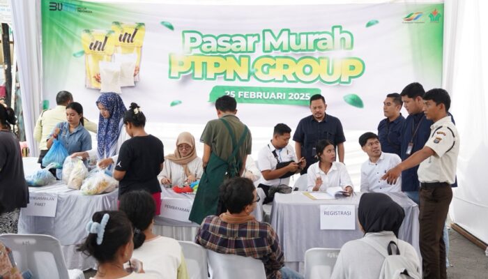 Jaga Ketersediaan Dan Stabilkan Harga Pangan Pokok Masyarakat, PTPN IV PalmCo Gelar Operasi Pasar