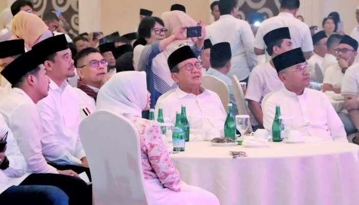 Hadiri Acara Buka Puasa Bersama Gubsu, Bupati Simalungun Siap Kolaborasi Dengan Bobby