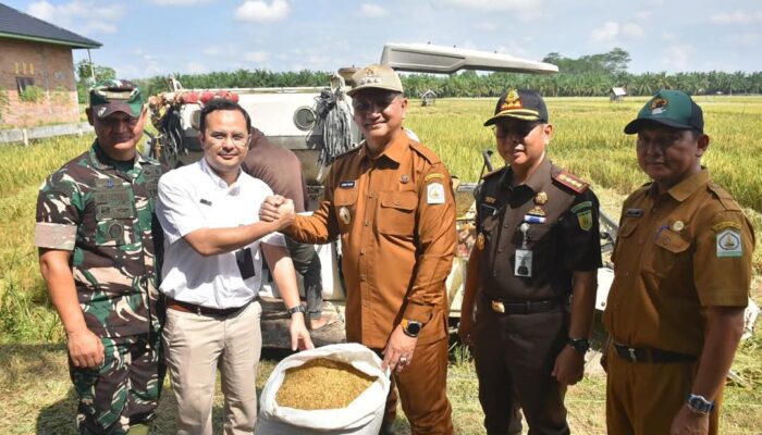 Bupati Armia Pahmi: Sergab Tingkatkan Kesejahteraan Petani