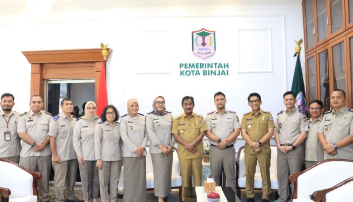 BPN Serahkan 2.280 Persil Sertifikat Aset Tanah Pemko Binjai