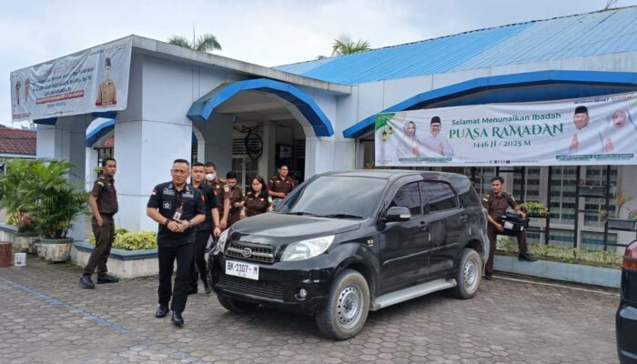 Kejari Sita Sejumlah Dokumen Di Disporabudpar Deliserdang